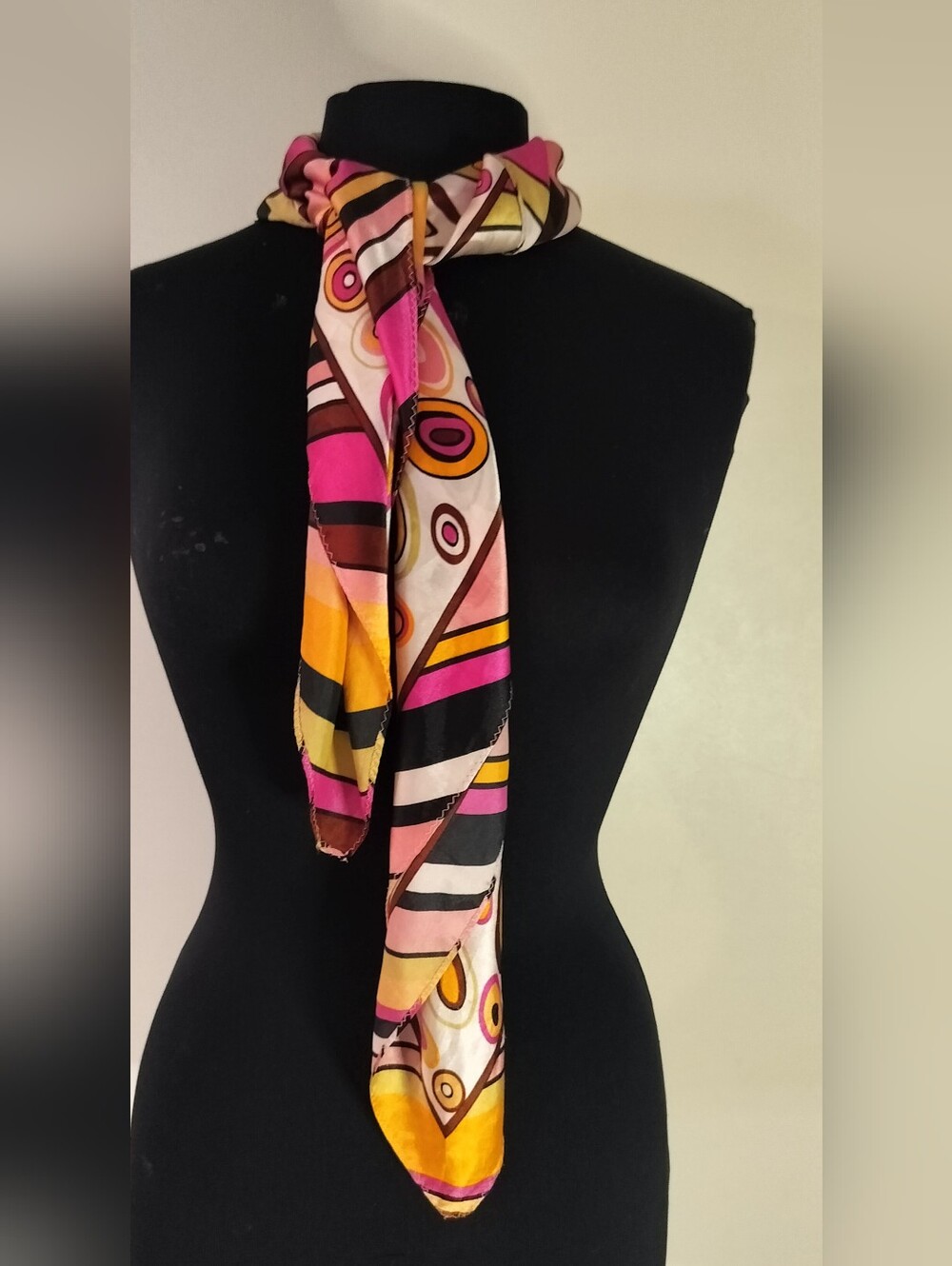 Vibrant Pink & Yellow Patterned Women's Neck Scarf
